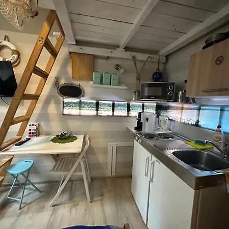 Przytulna Kawalerka Z Antresolą W Sercu Gdańska